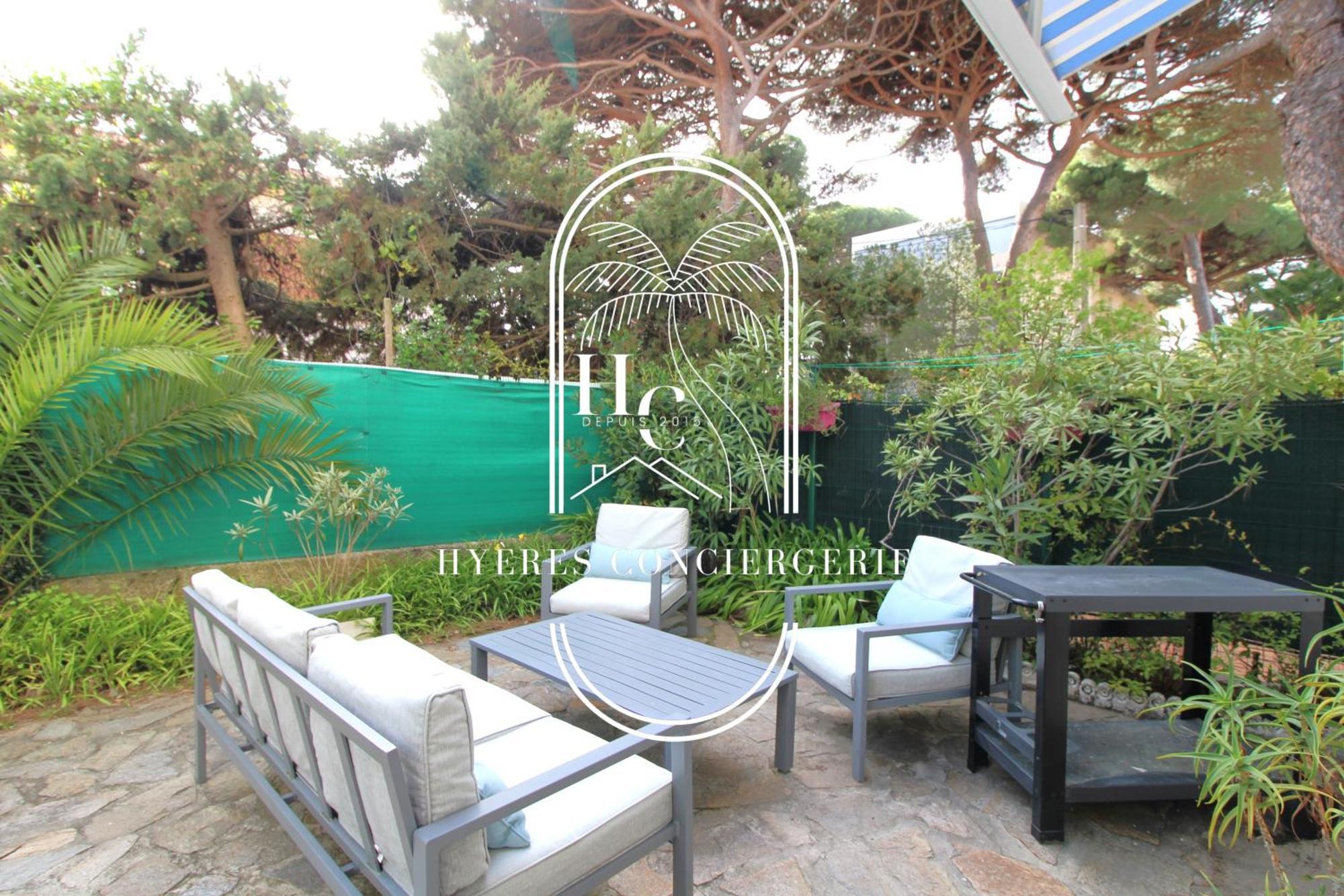 Duplex Au Coeur Du Port D'Hyeres- Plages Parking By Hc מראה חיצוני תמונה