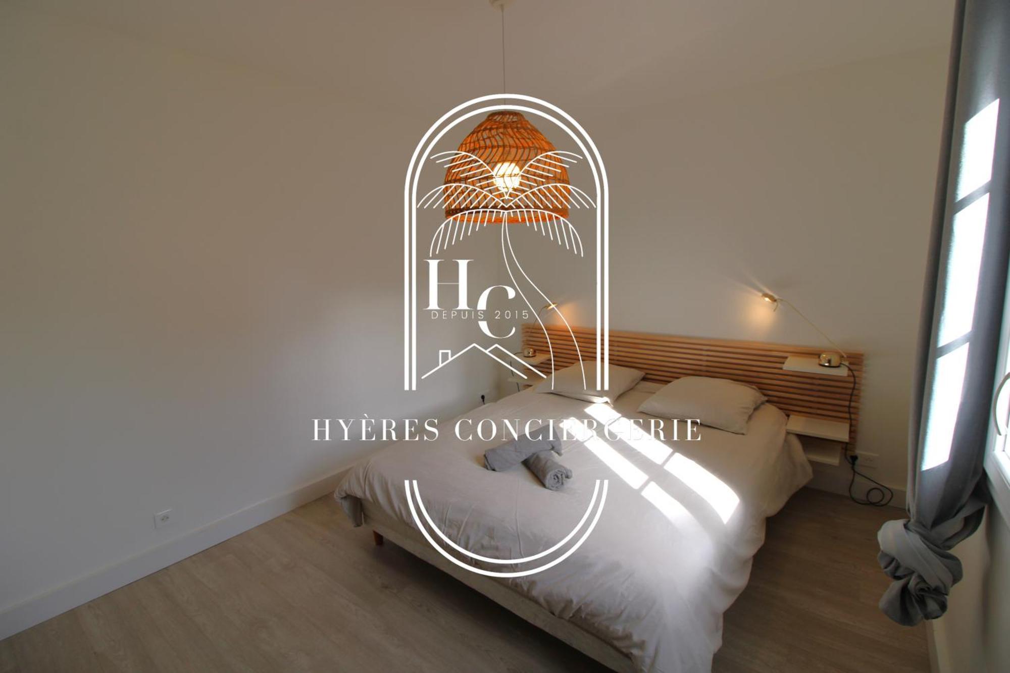 Duplex Au Coeur Du Port D'Hyeres- Plages Parking By Hc מראה חיצוני תמונה