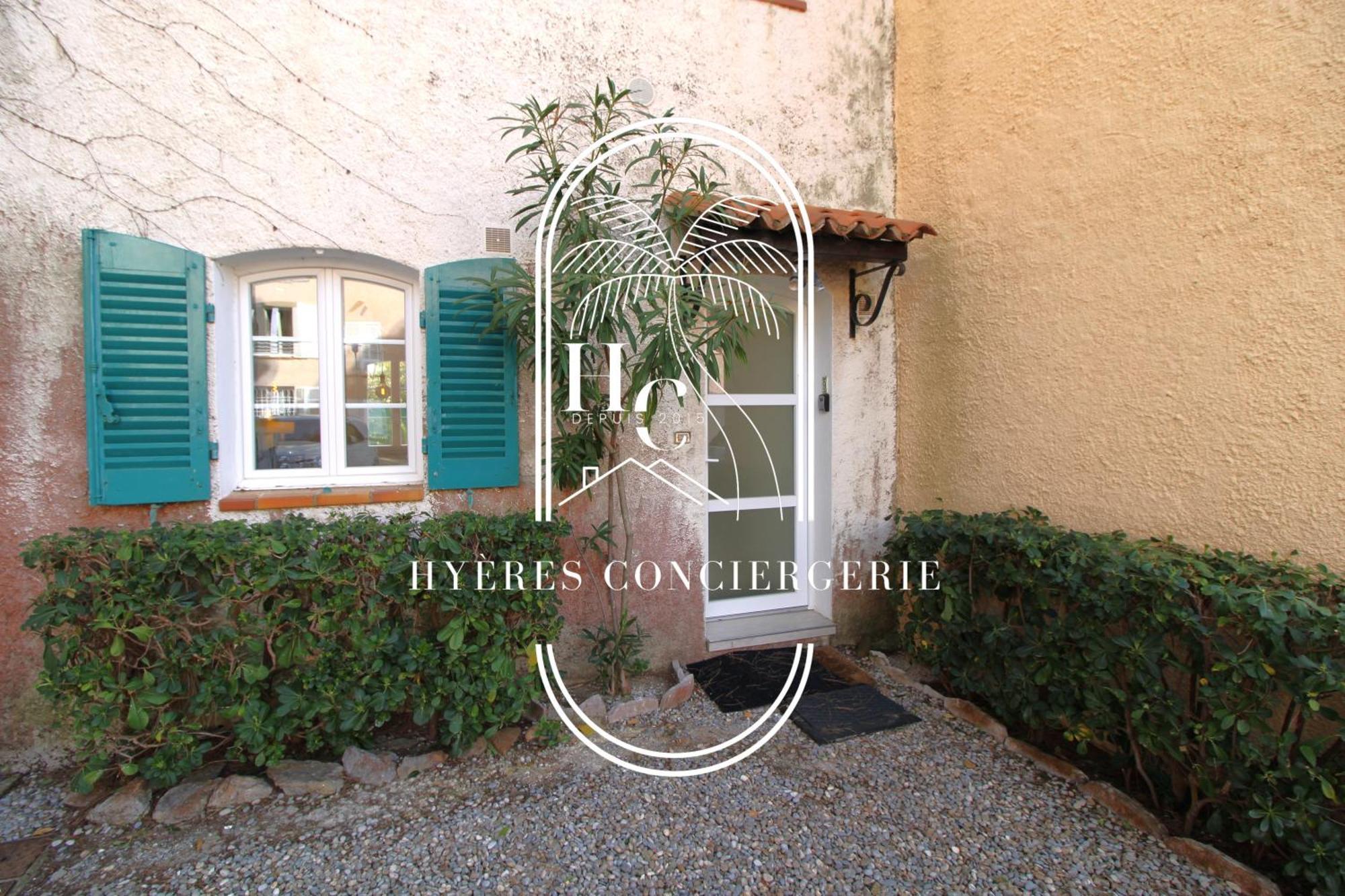 Duplex Au Coeur Du Port D'Hyeres- Plages Parking By Hc מראה חיצוני תמונה