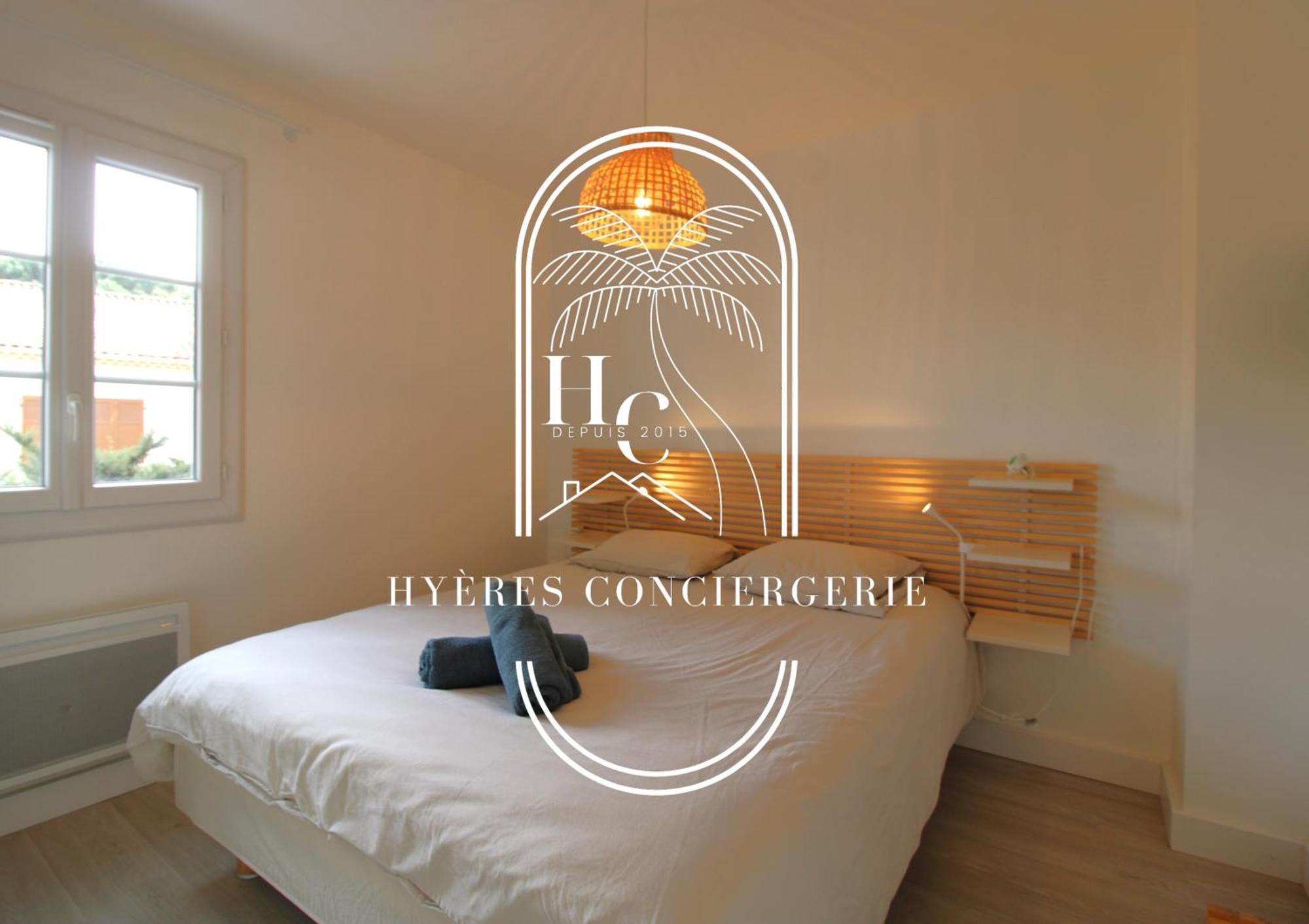 Duplex Au Coeur Du Port D'Hyeres- Plages Parking By Hc מראה חיצוני תמונה
