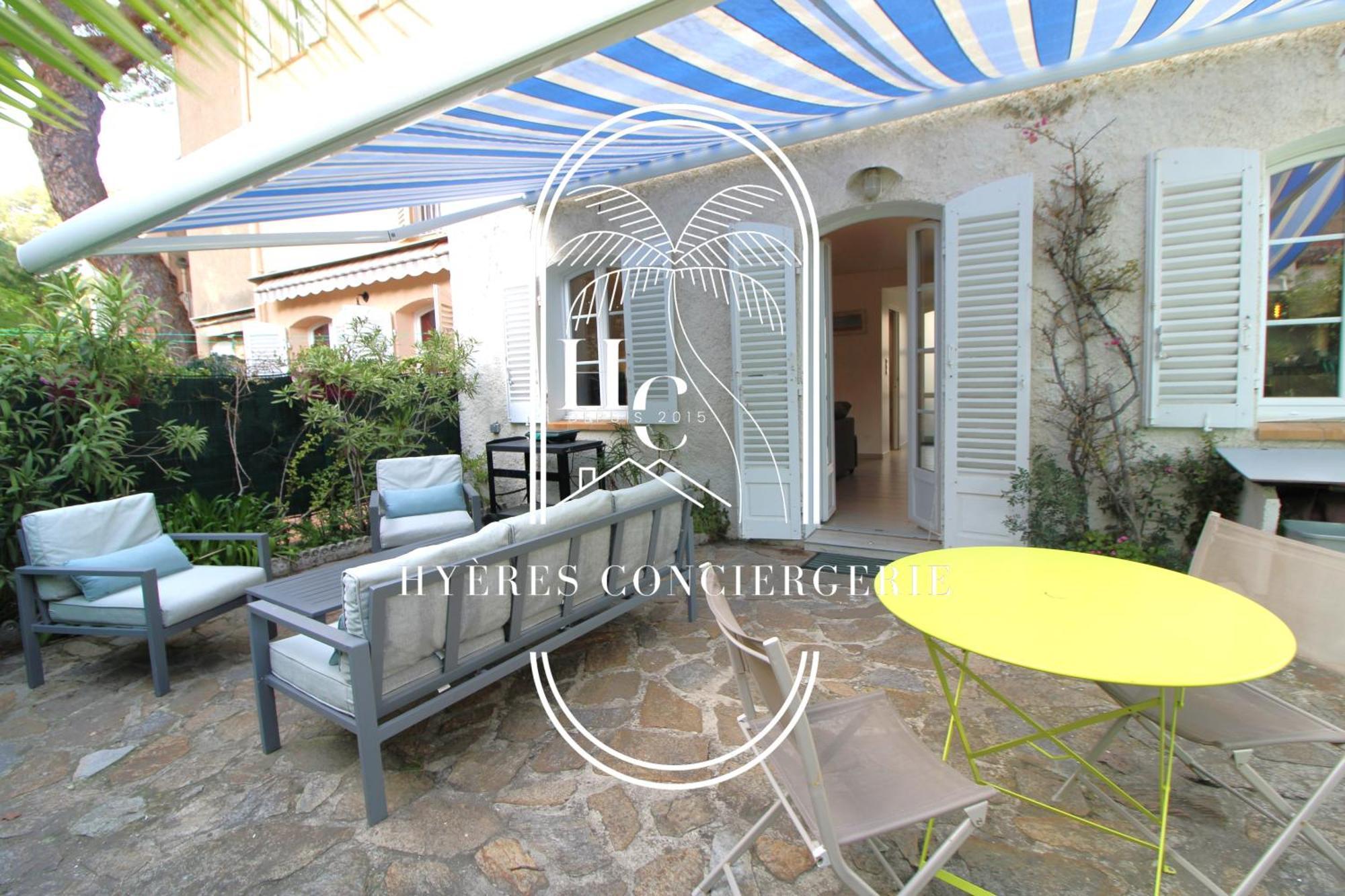 Duplex Au Coeur Du Port D'Hyeres- Plages Parking By Hc מראה חיצוני תמונה