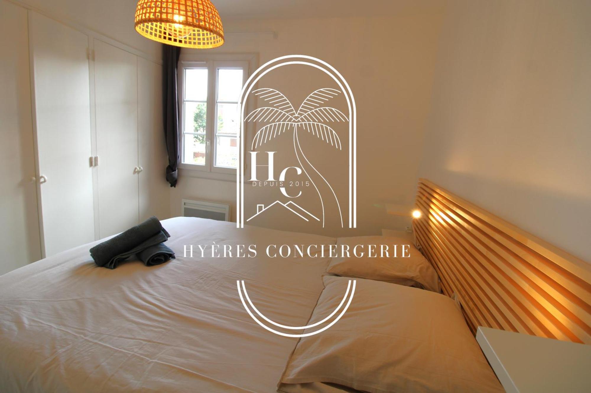 Duplex Au Coeur Du Port D'Hyeres- Plages Parking By Hc מראה חיצוני תמונה